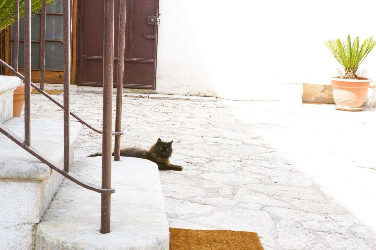 Masseria Guadiano Vecchio Santa Lucia  Eksteriør bilde