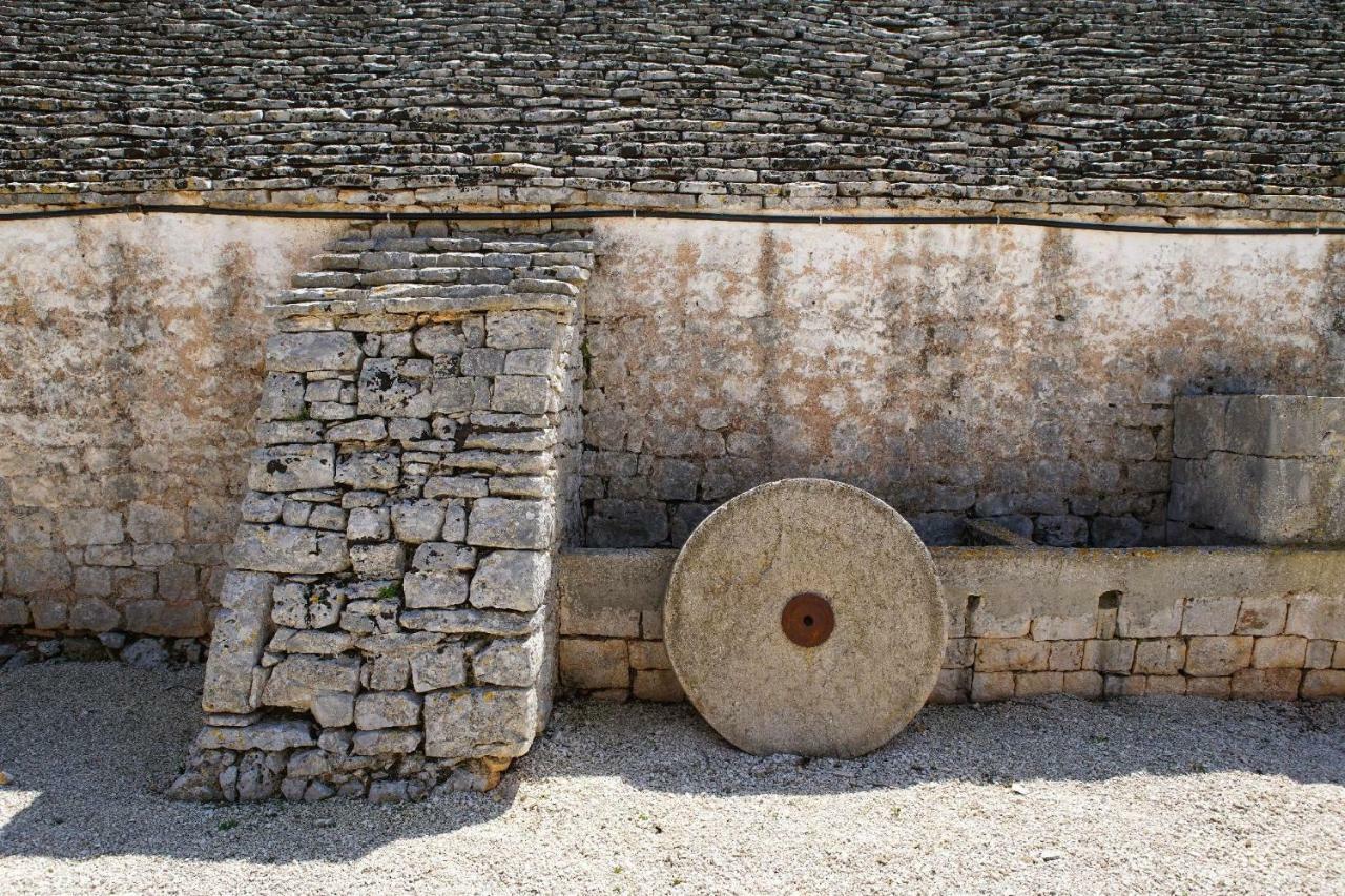 Masseria Guadiano Vecchio Santa Lucia  Eksteriør bilde